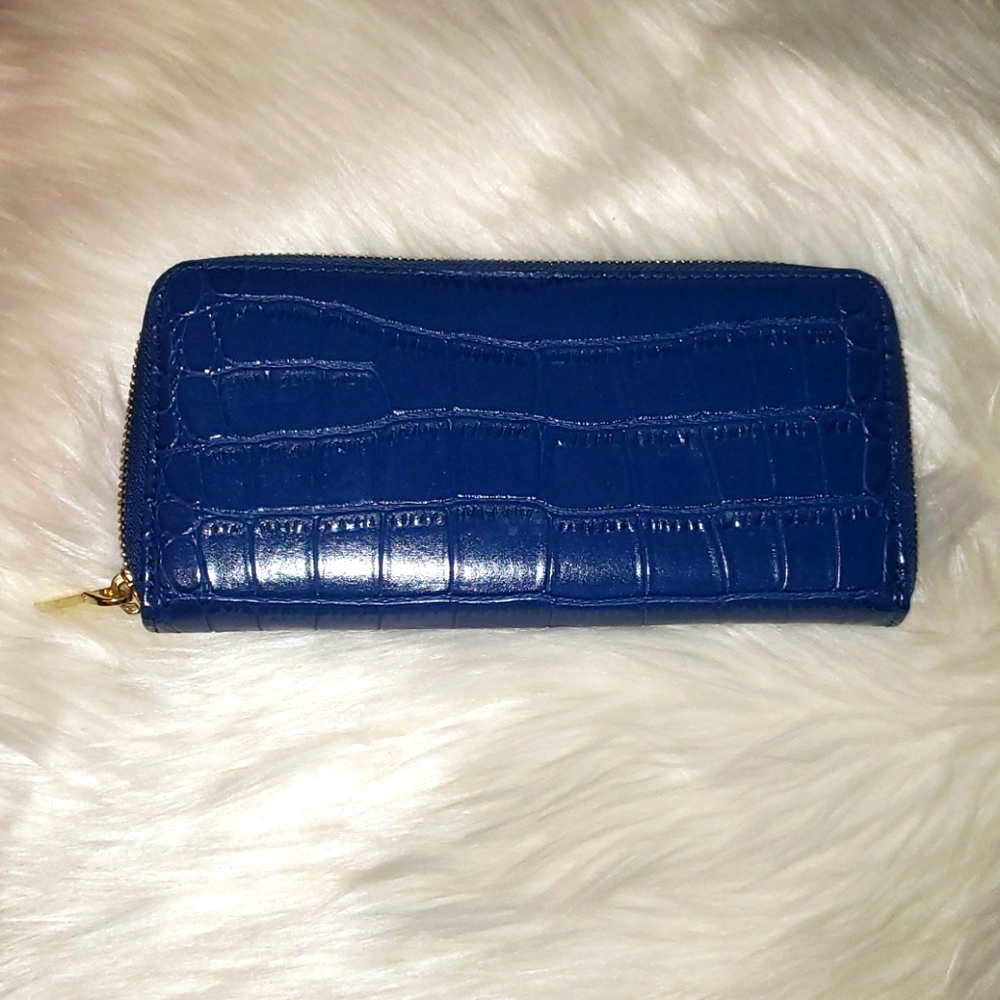 Like new! ANNE KLEIN WALLET